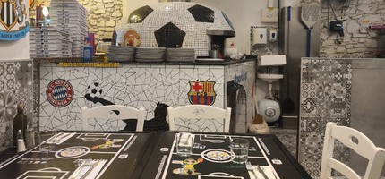 Sports Bar Italian Food - C. Marina
