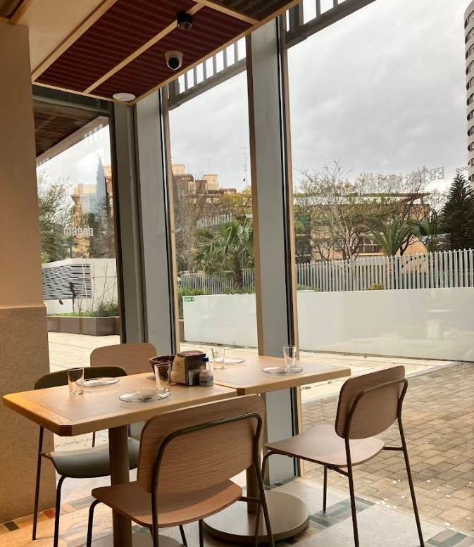 restaurant