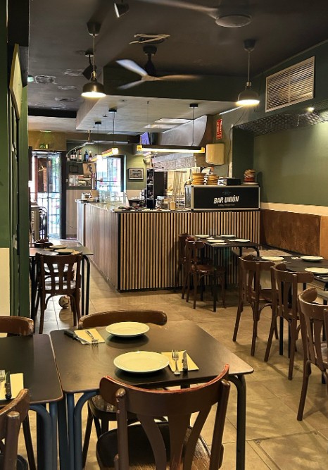 restaurant