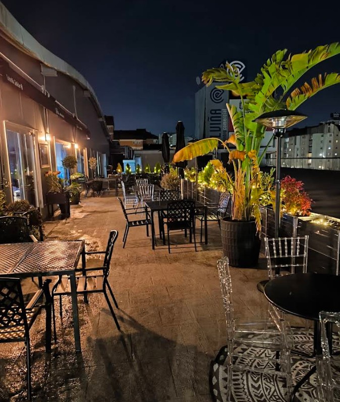 restaurant
