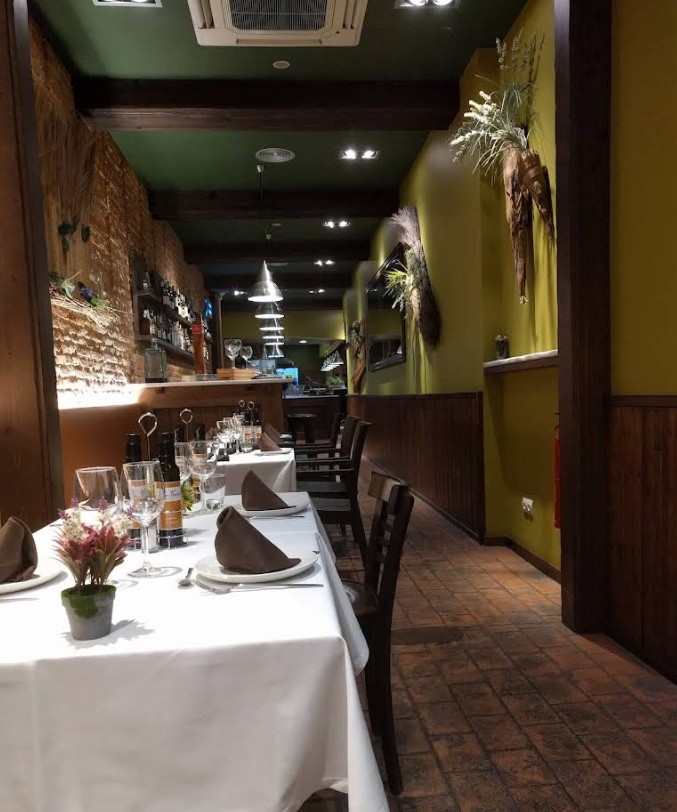 restaurant
