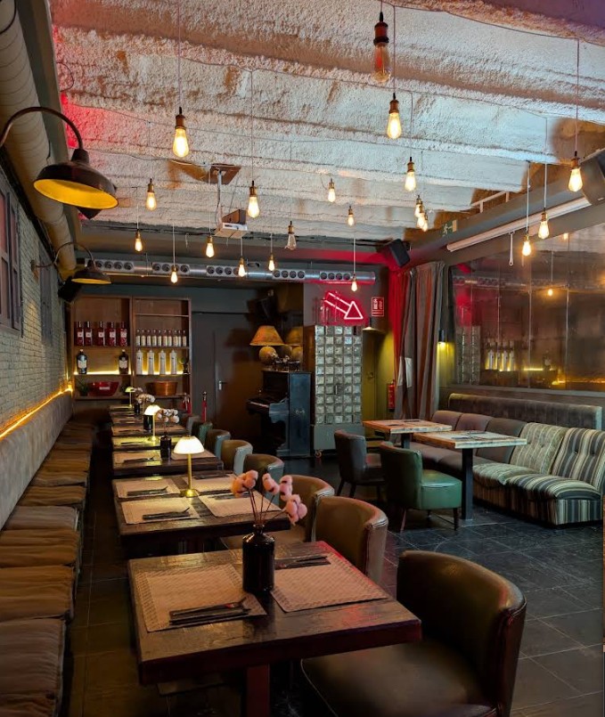 restaurant