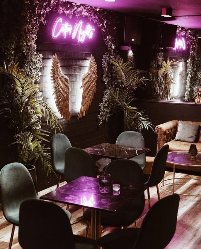 restaurant