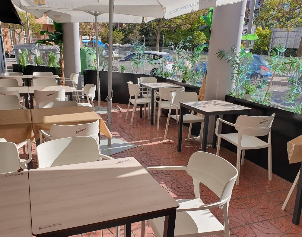 restaurant