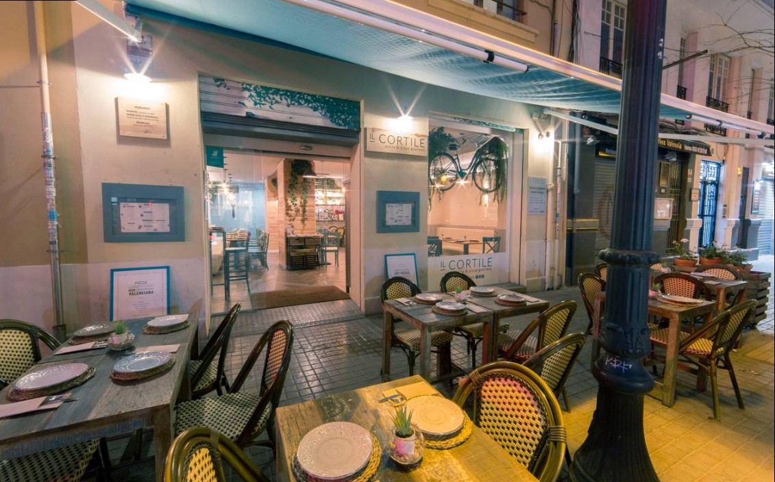 restaurant
