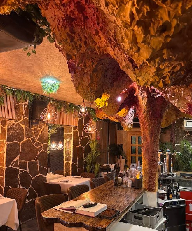restaurant