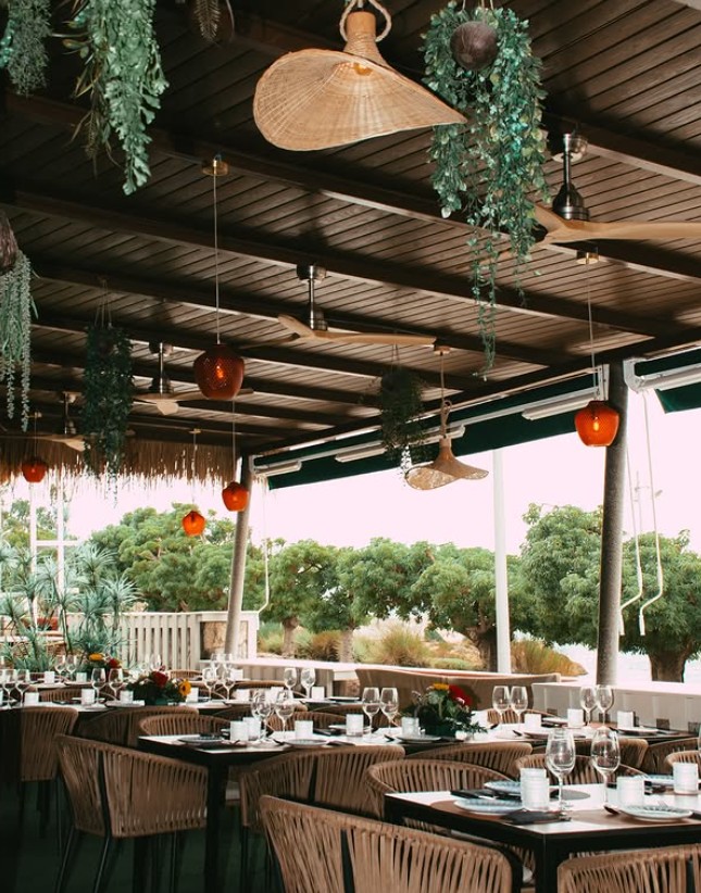 restaurant