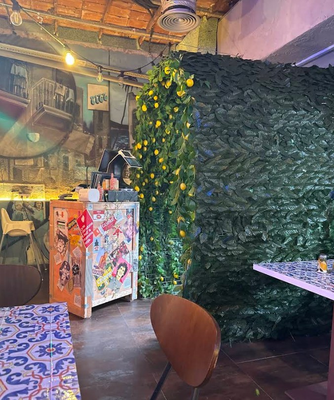 restaurant