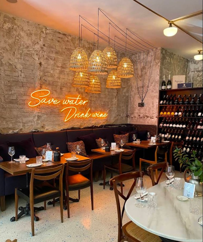 restaurant
