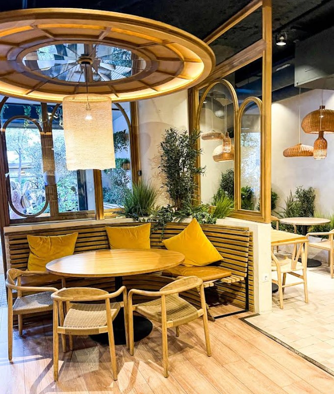 restaurant
