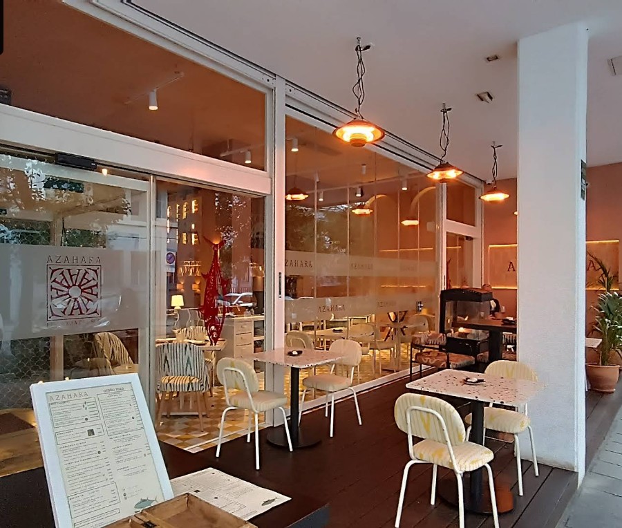 restaurant
