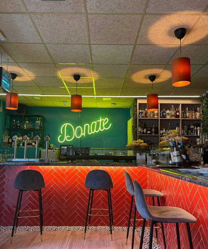 restaurant