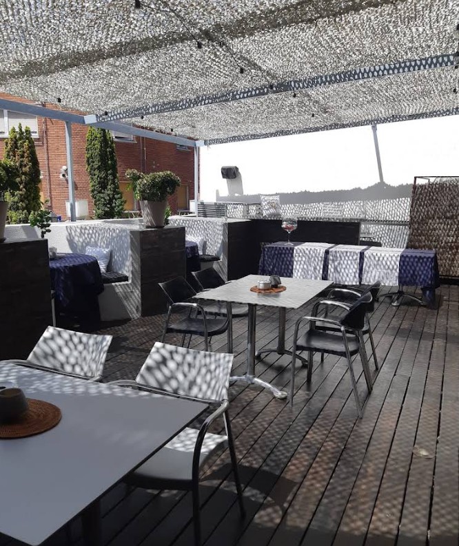 restaurant