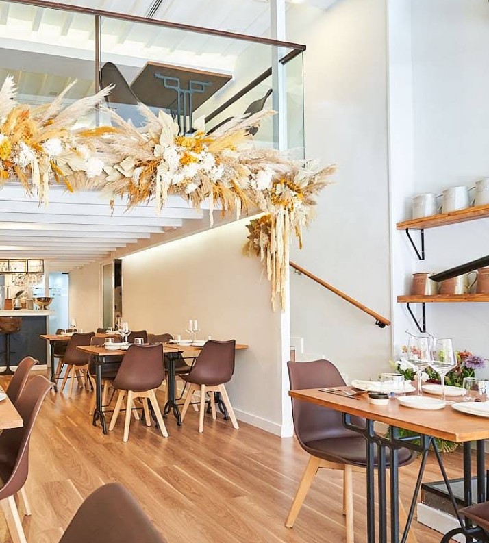 restaurant