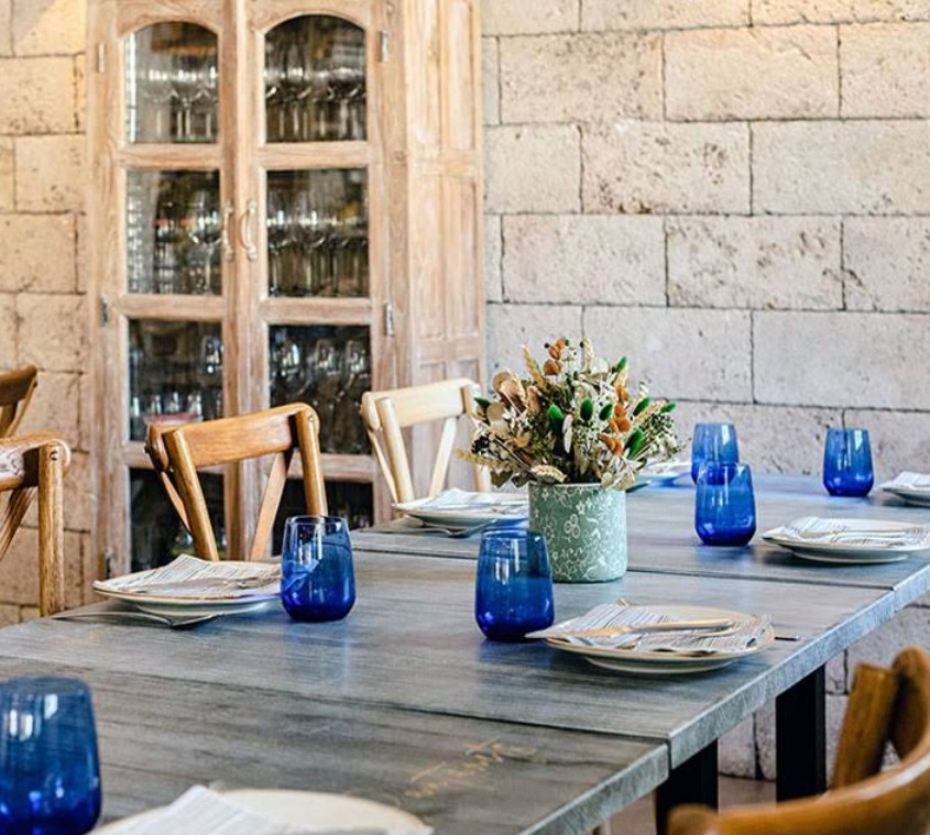 restaurant