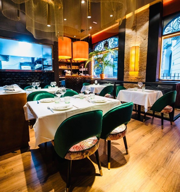 restaurant