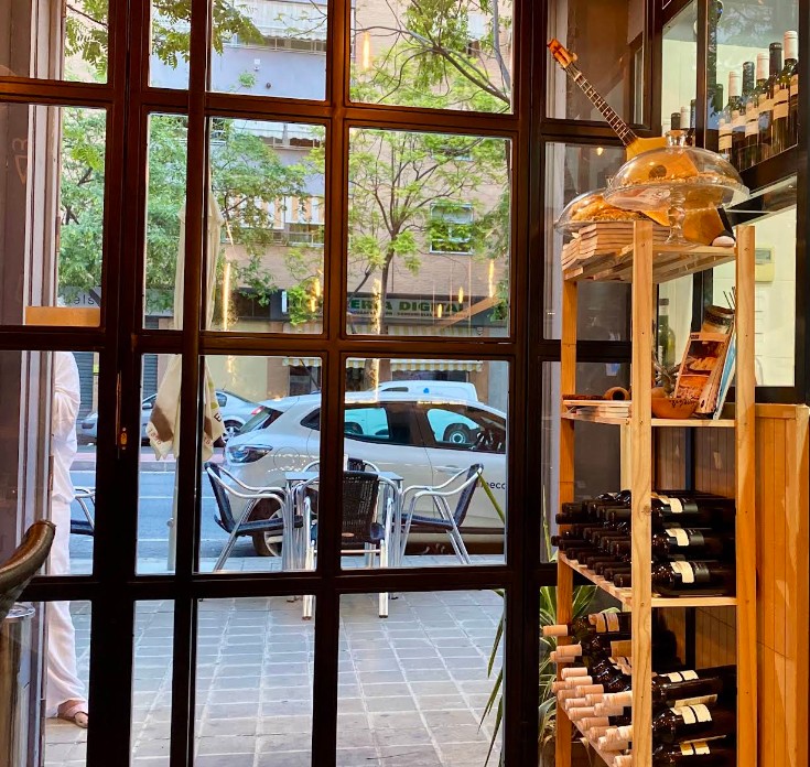 restaurant