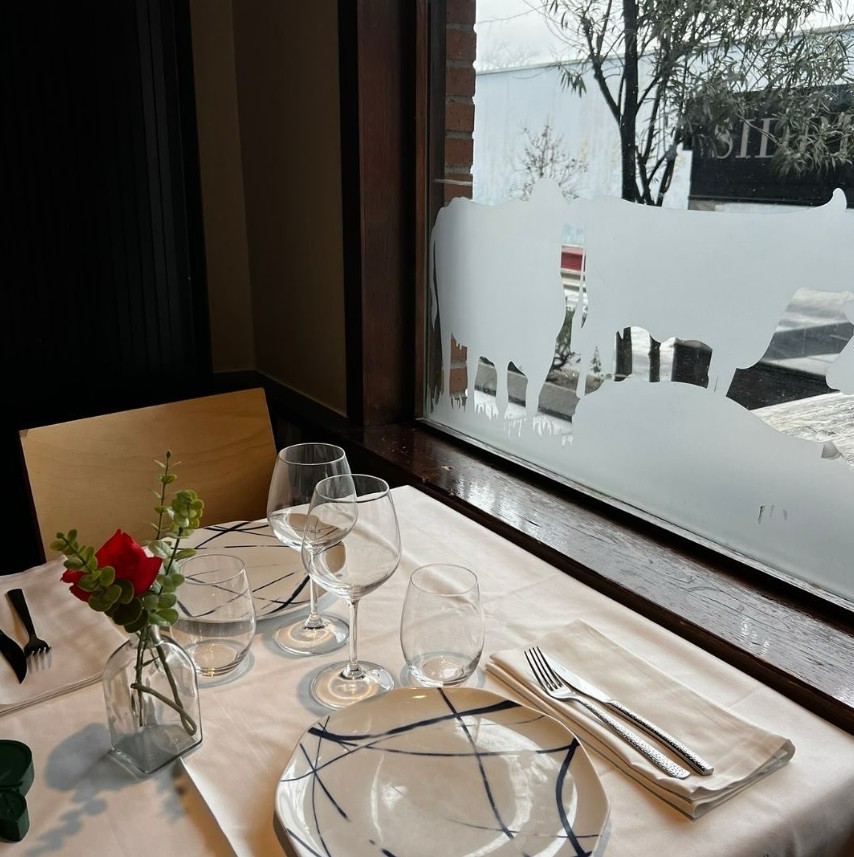 restaurant