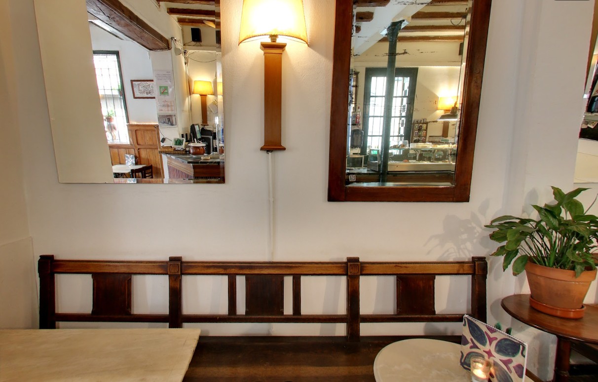 restaurant