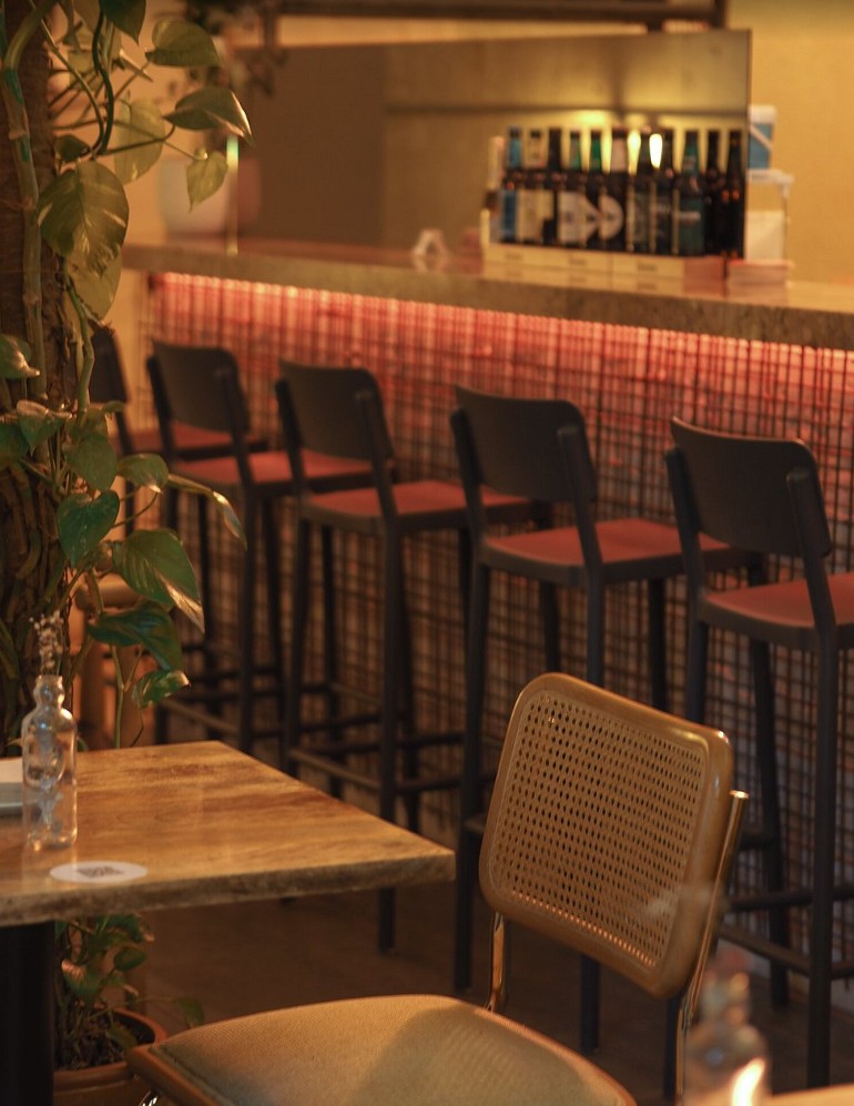 restaurant