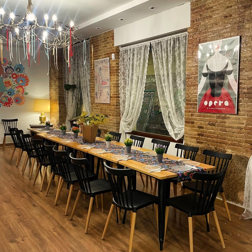 restaurant