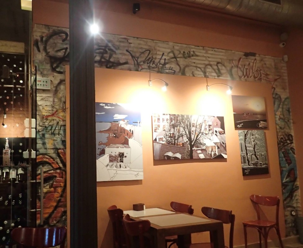 restaurant