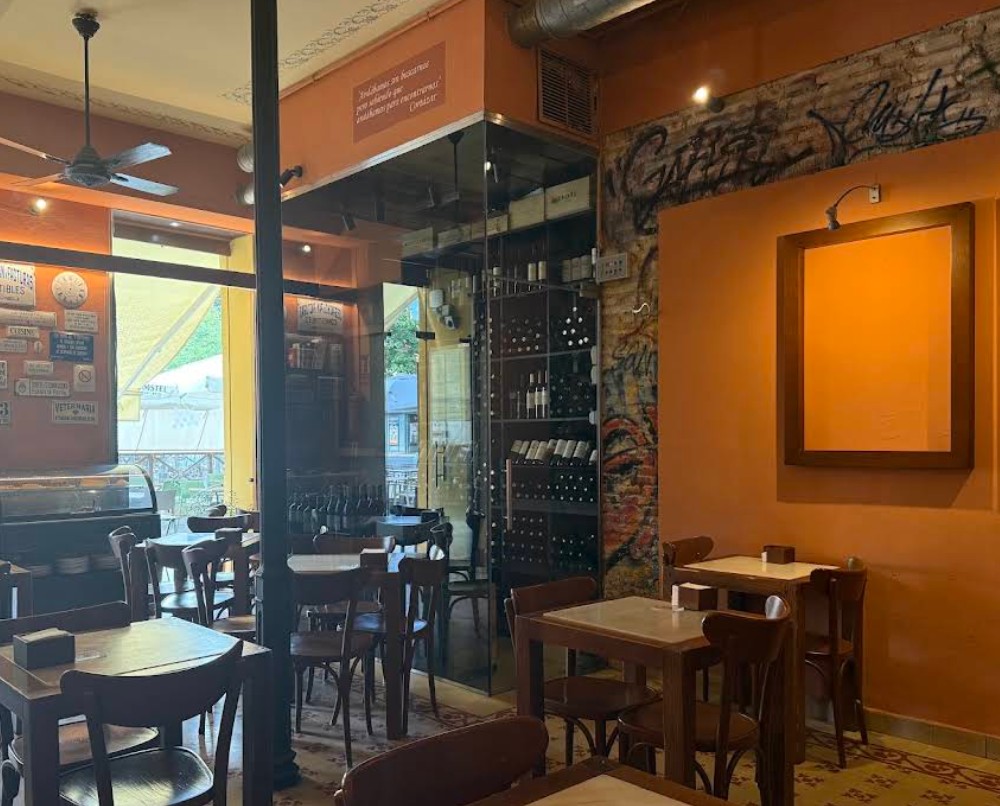 restaurant