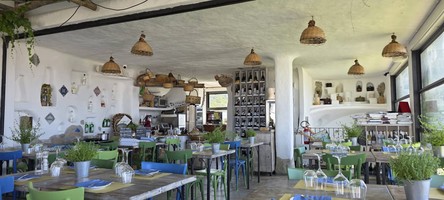 Columbus Capri Bar Ristorante