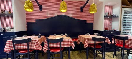 La Cazzarola Trattoria, Delicatessen & Bar