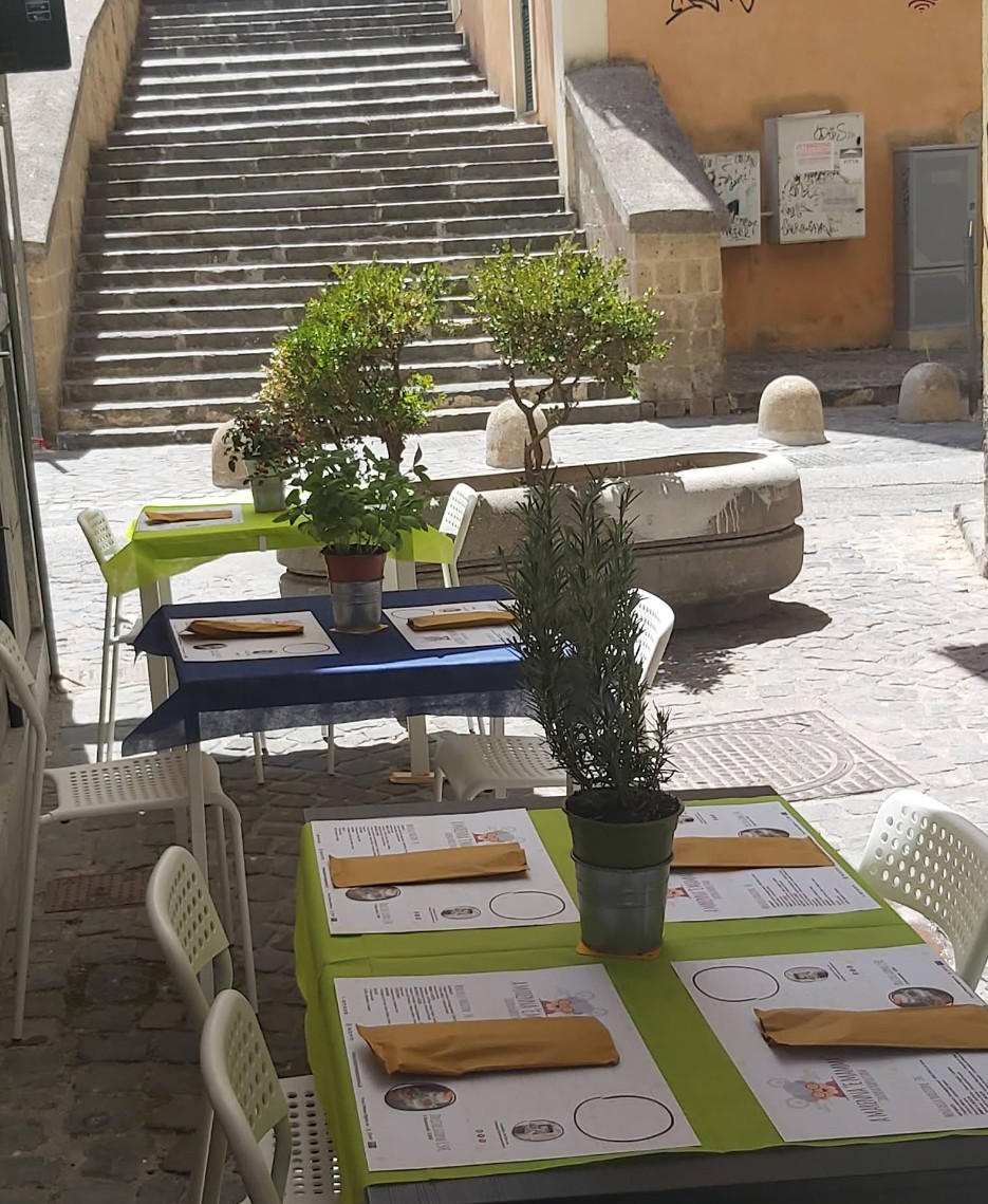 restaurant