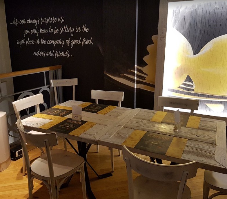 restaurant
