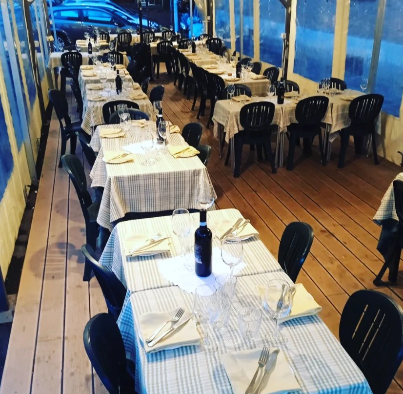 restaurant