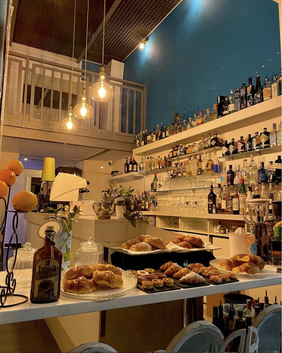 restaurant