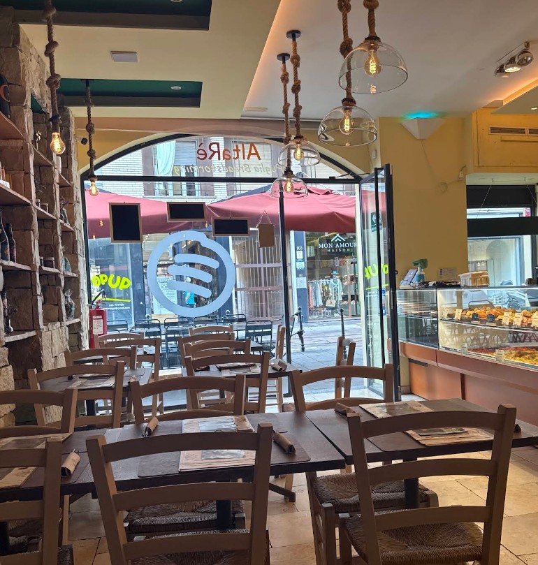 restaurant