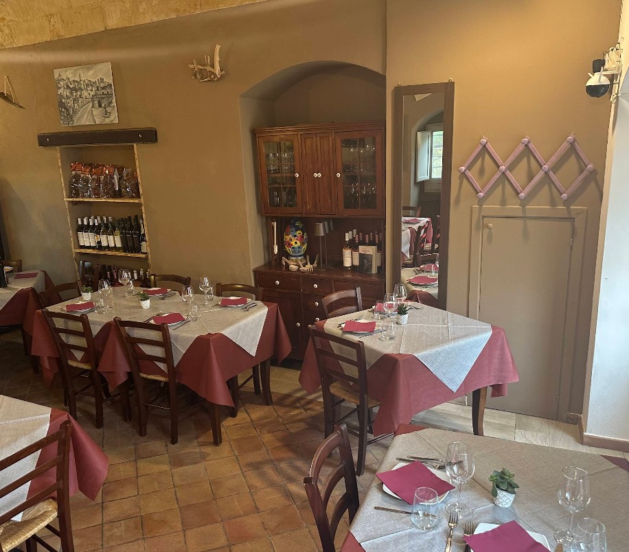 restaurant