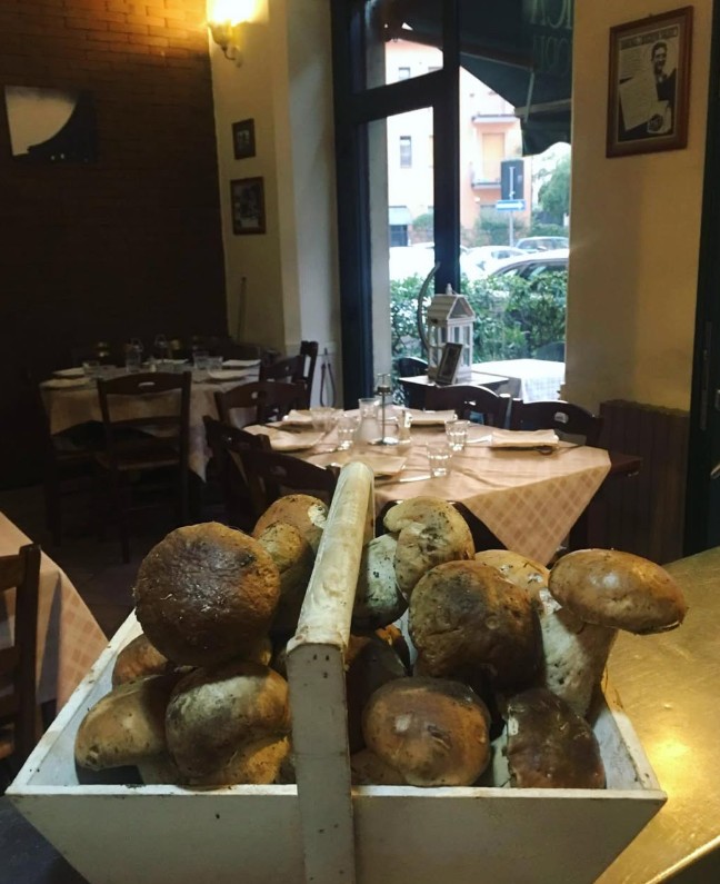restaurant
