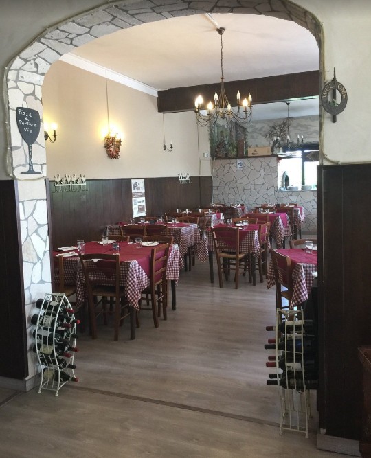 restaurant