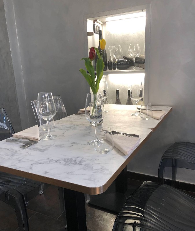 restaurant