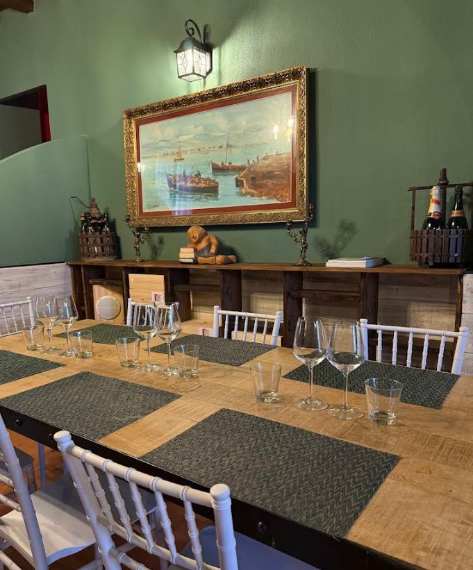restaurant