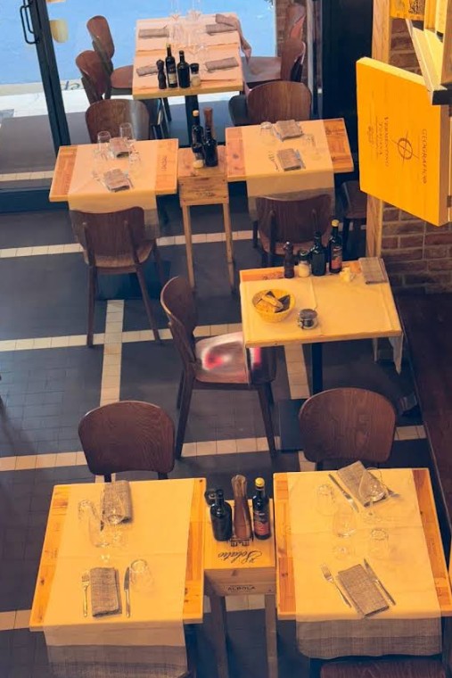 restaurant