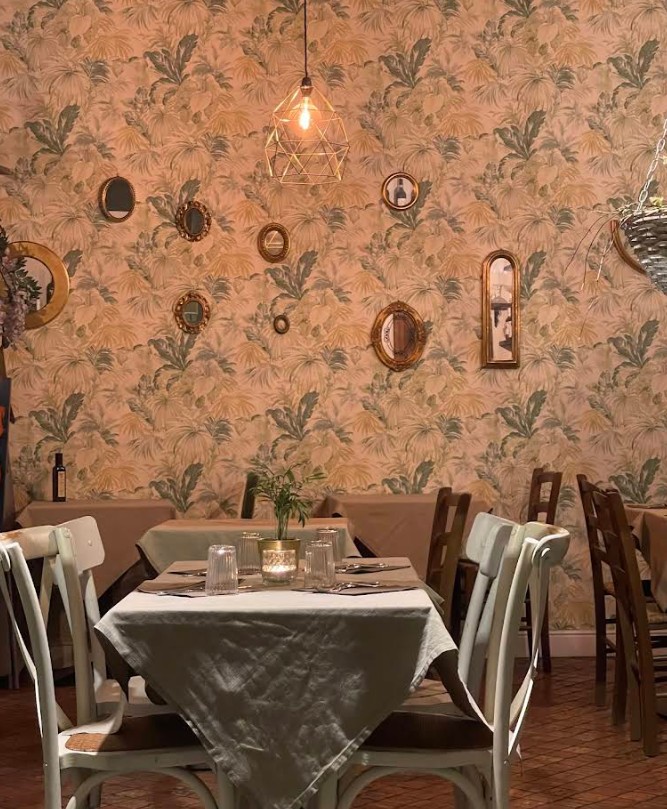 restaurant