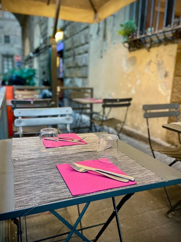 restaurant