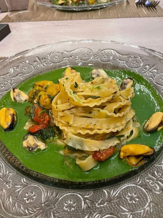 restaurant