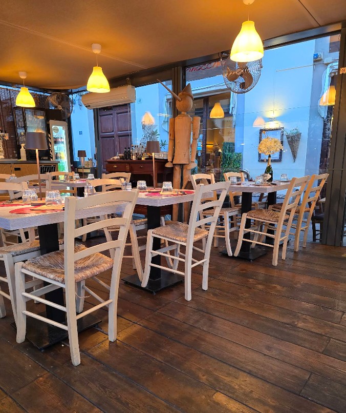 restaurant
