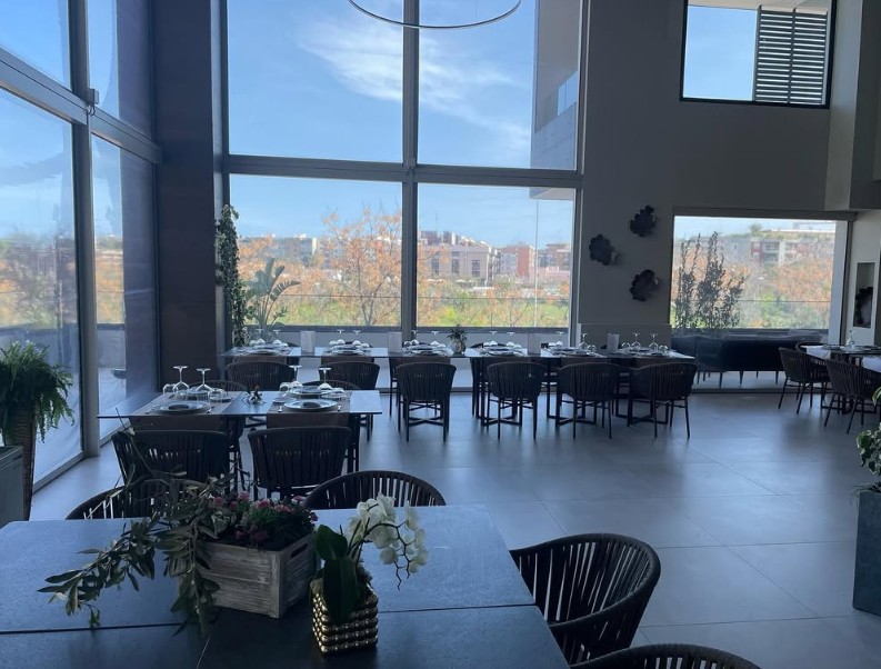 restaurant