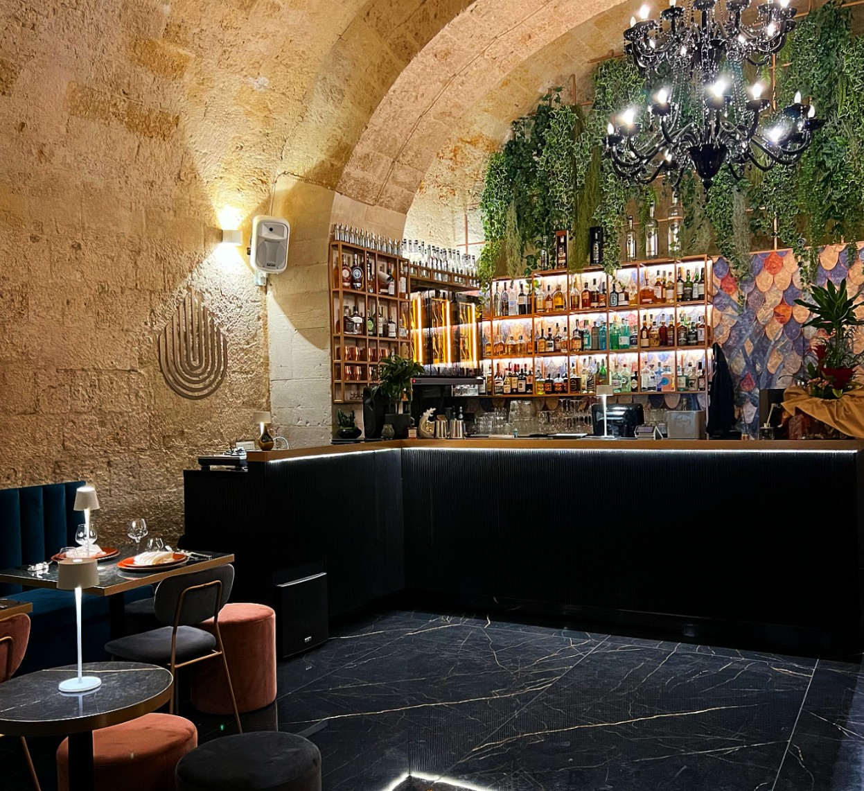 restaurant