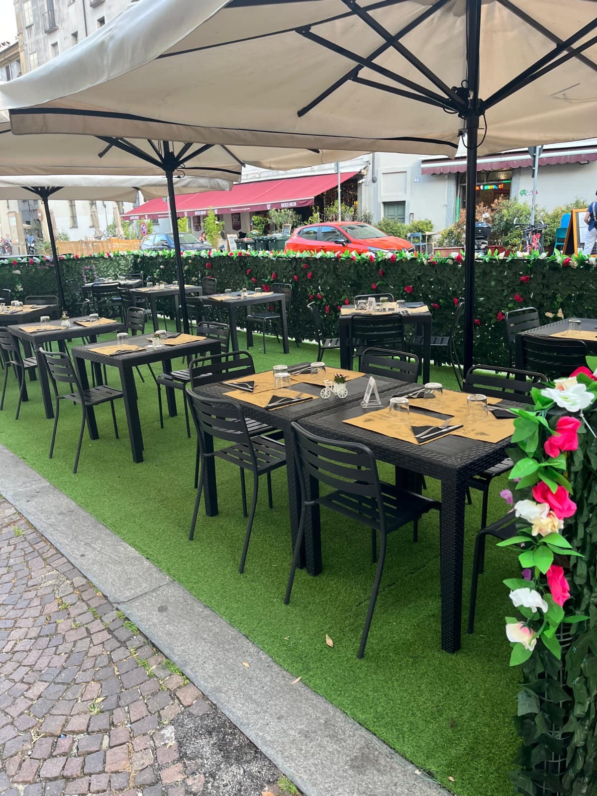 restaurant