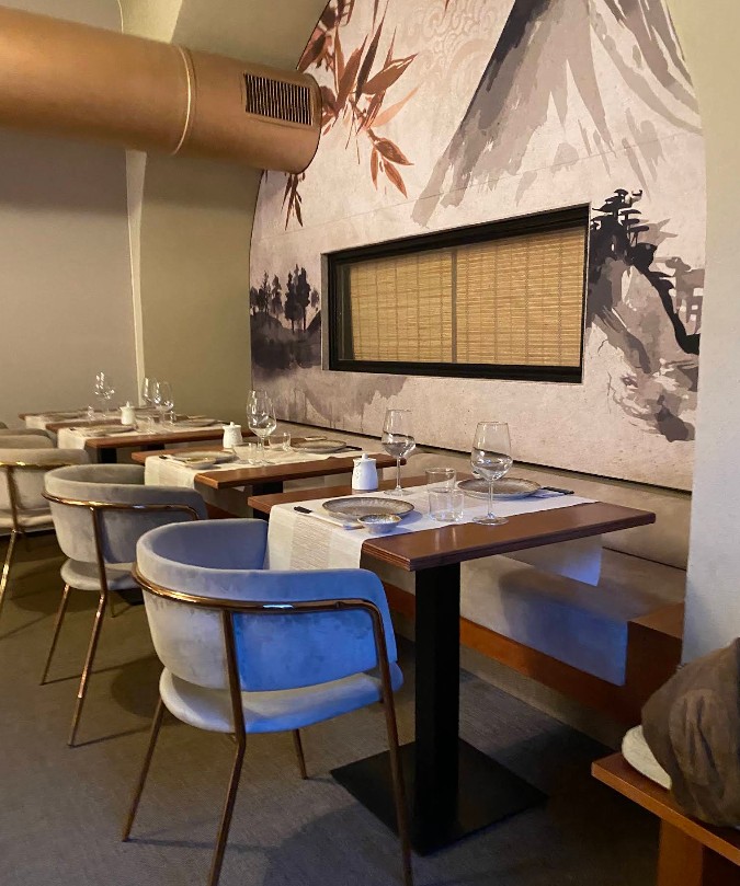 restaurant