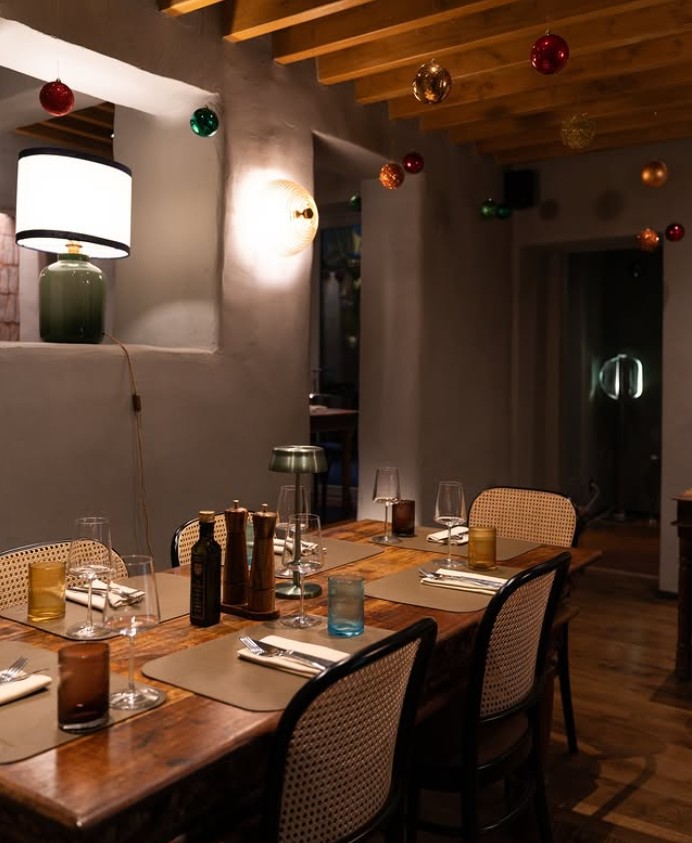 restaurant