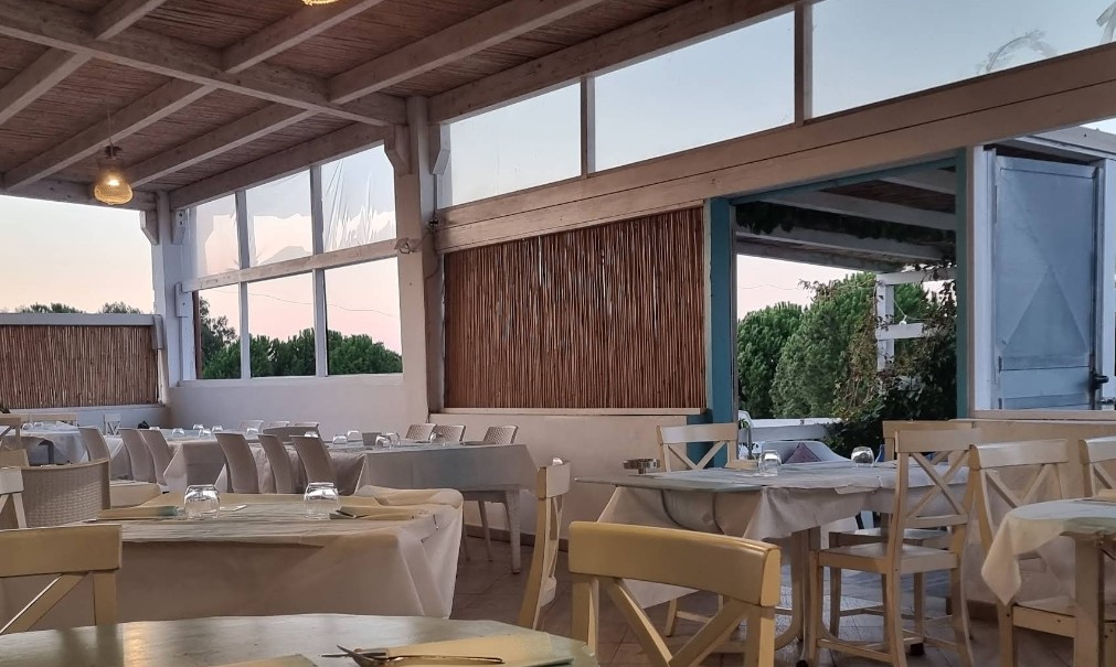 restaurant